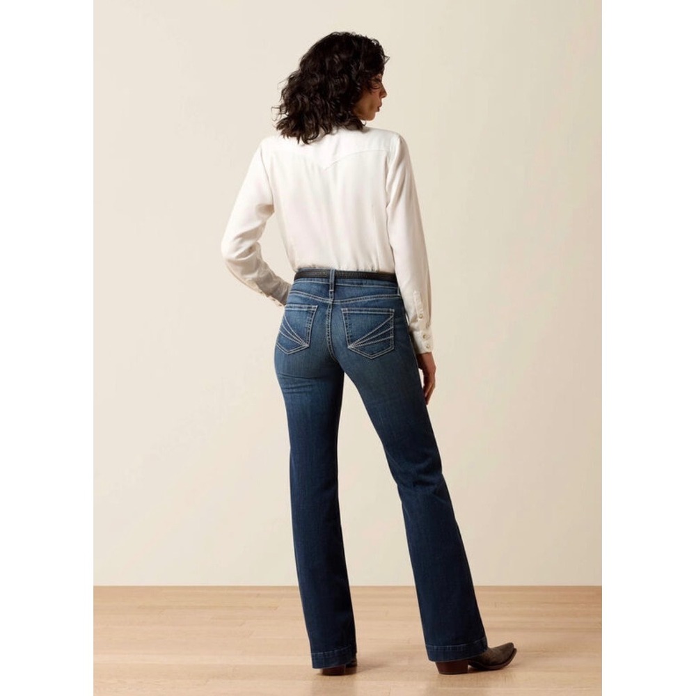 Ariat Womens Perfect Rise Trouser Missouri Dark Wash Jeans 33 New - Picture 2 of 7